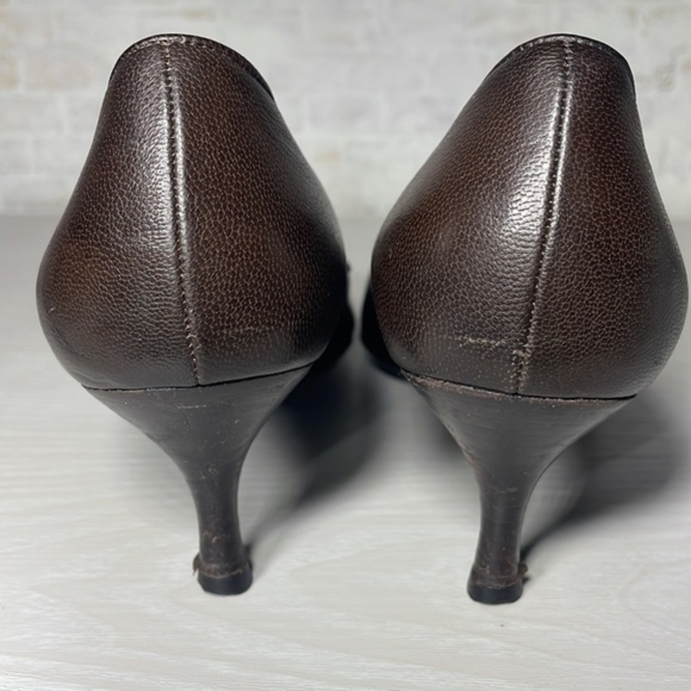 Authentic Gucci Chocolate Brown Classic Pointy Toe Casual Kitten Heel Pump Shoes - Picture 8 of 16